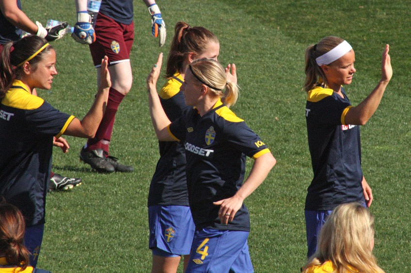 Annica Svensson kör handklapp