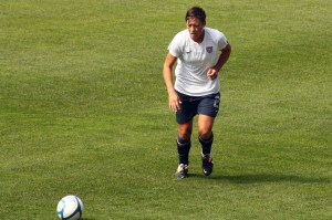 Abby Wambach värmer upp