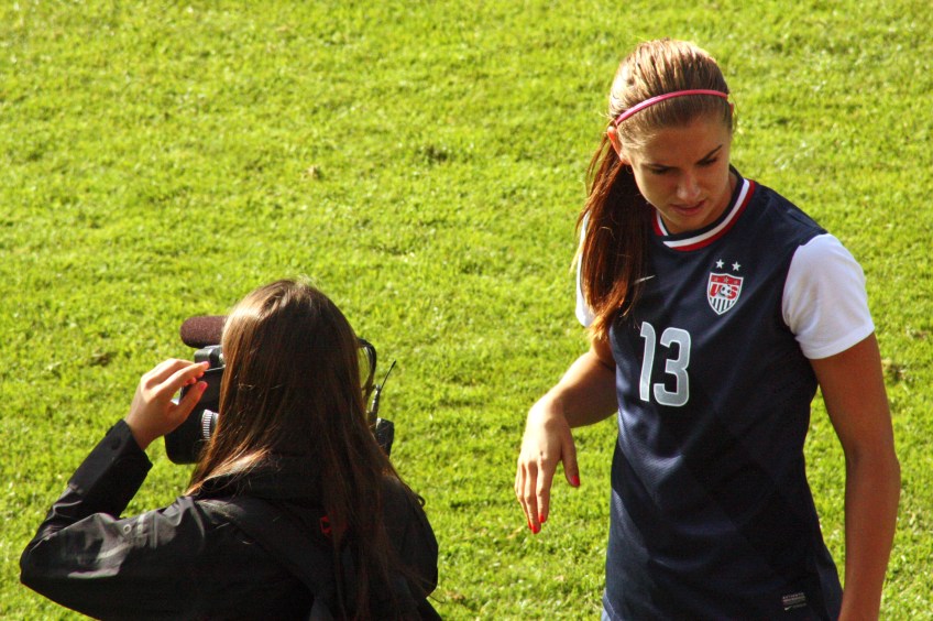 Alex Morgan skall intervjuas