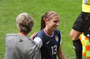 Pia Sundhage tackar Alex Morgan