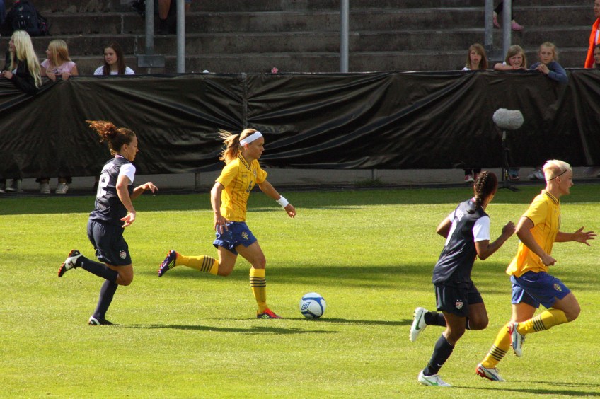 Thunebro på offensiven