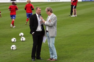 Daniel Kristiansson intervjuas