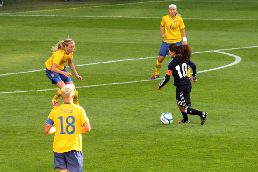 Homare Sawa utmanar Linda Sembrant