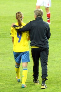 Kosovare Asllani och Pia Sundhage