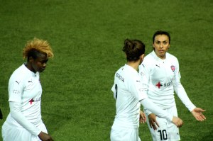 Enganamouit, Andonova och Marta